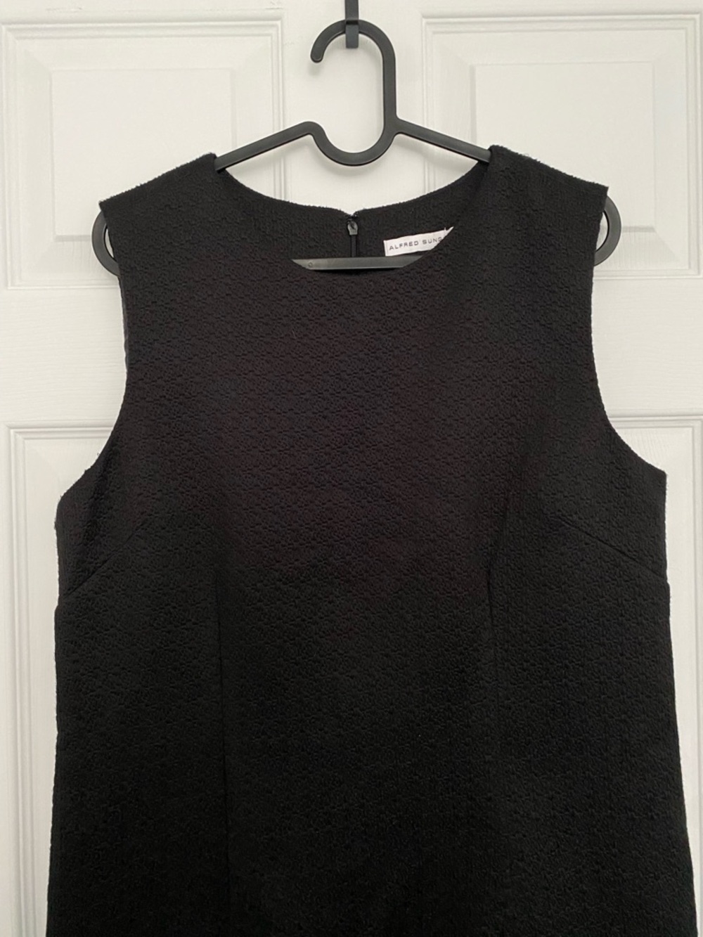 ALFRED SUNG Black Sleeveless Mini Shift Dress - Picture 2 of 7